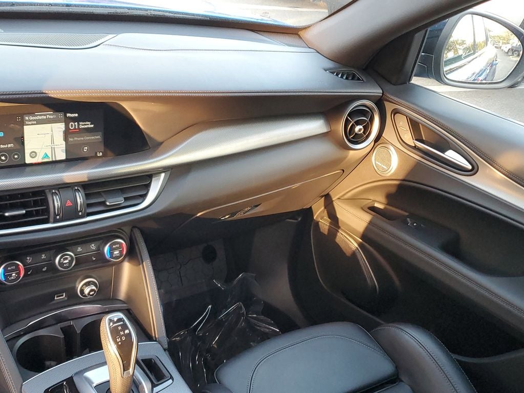 2023 Alfa Romeo Stelvio Veloce